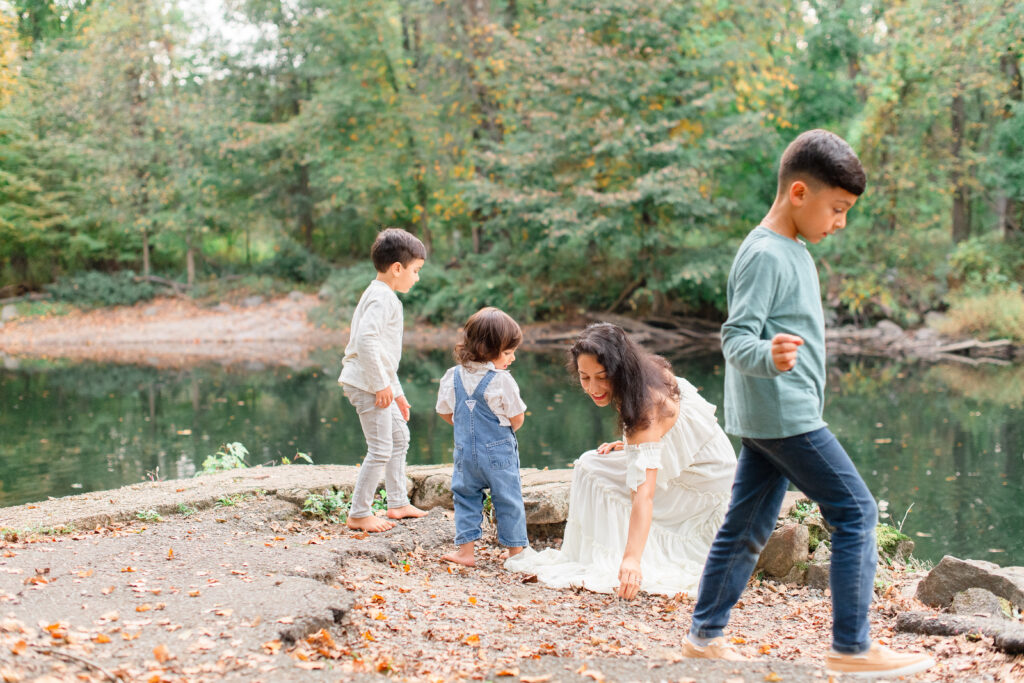 Motherhood lifestyle session in Bergen County