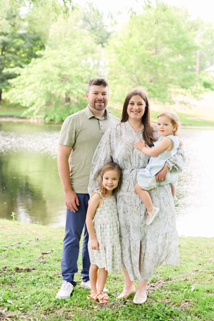 family sessions at zabriskie pond