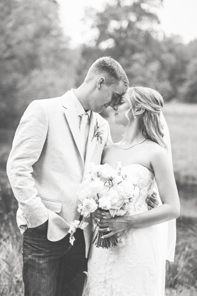 rustic outdoor wedding photography