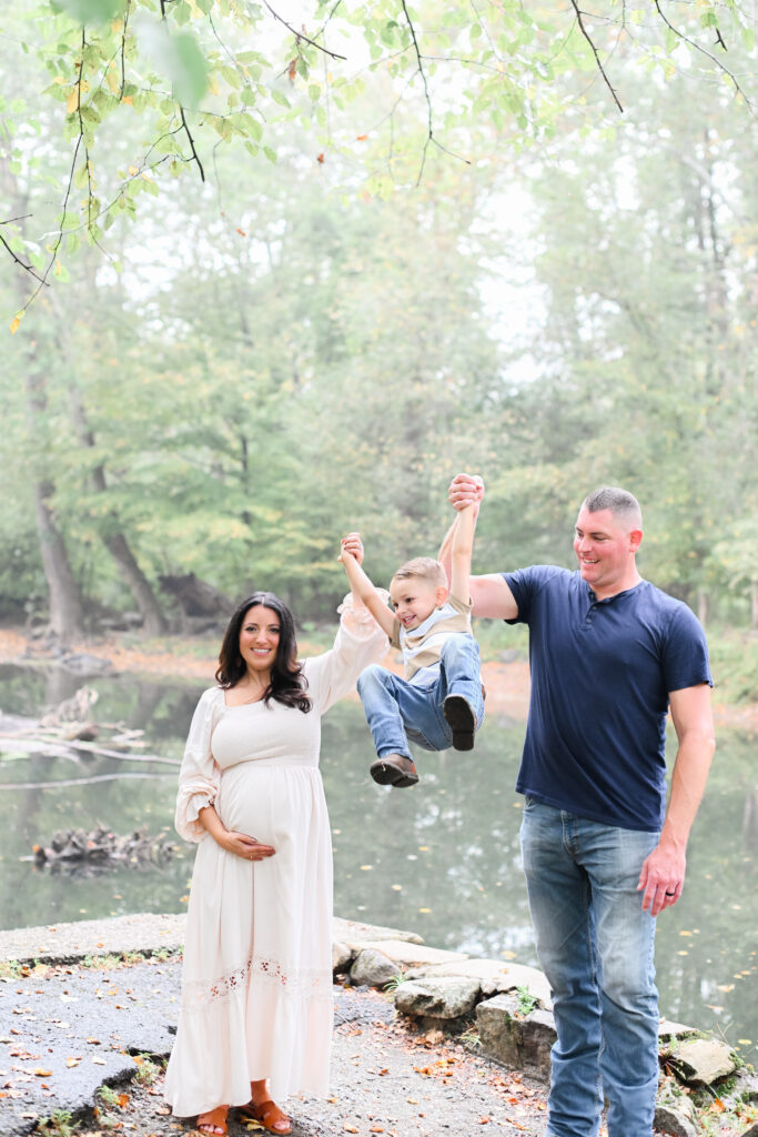 maternity session at ramapo reservation