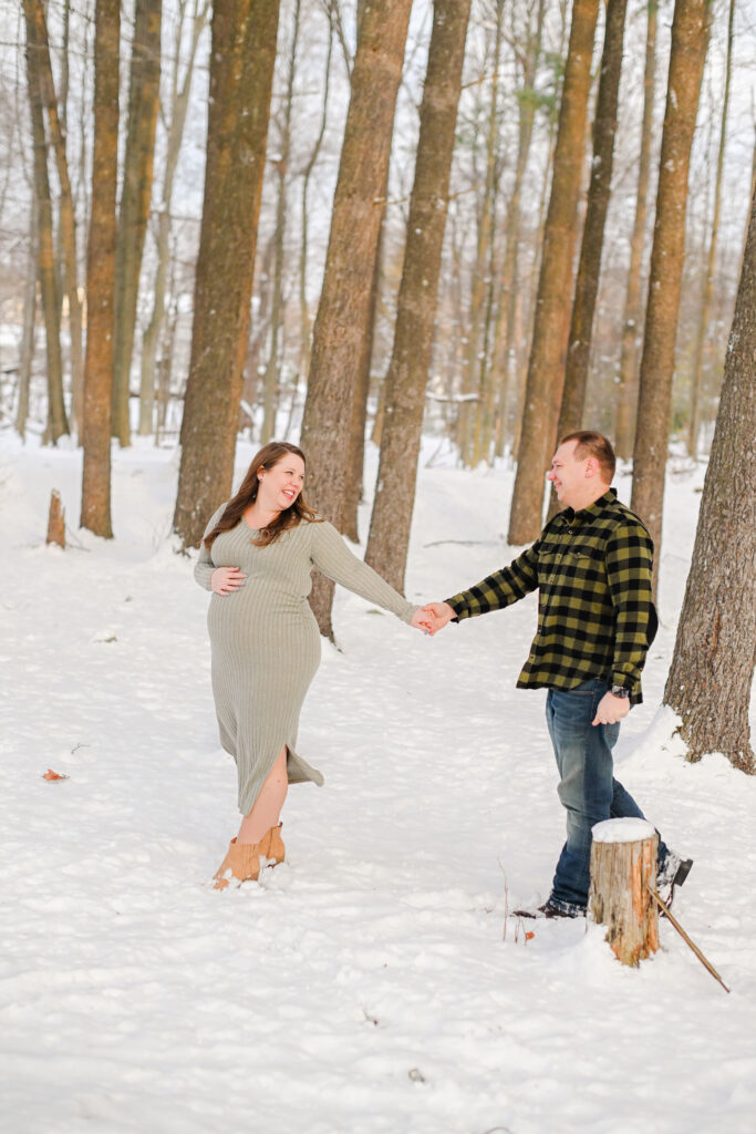 Winter maternity session in nj