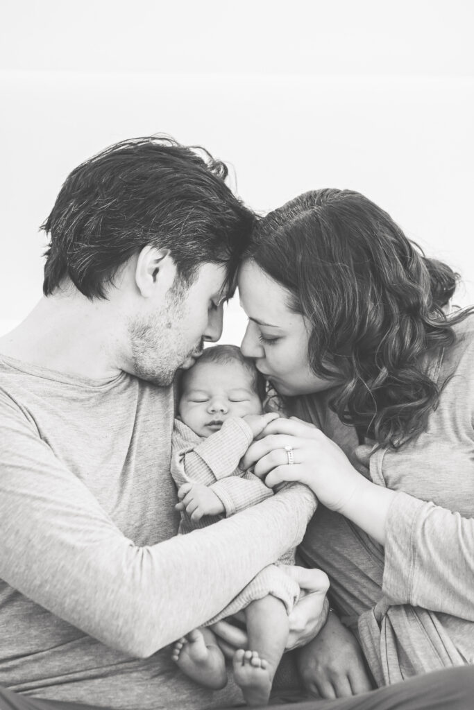 home newborn session in nj