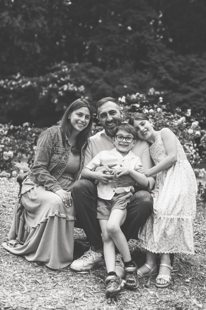 outdoor family session in wyckoff nj