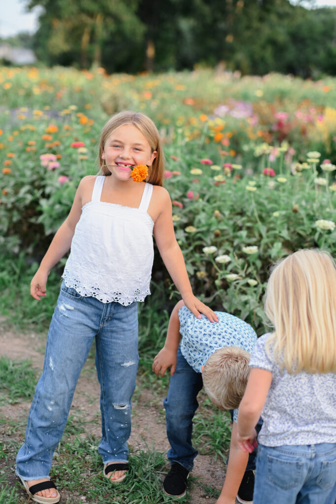 Flower Field Experience at Abma's Farm
